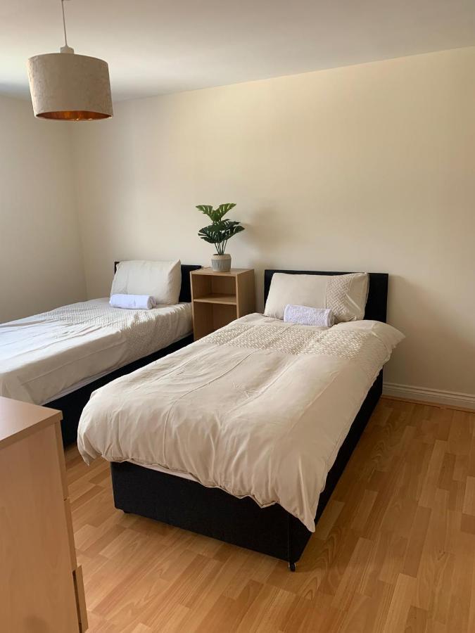 City Centre Penthouse Саутхамптън Екстериор снимка
