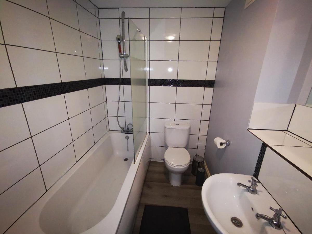 City Centre Penthouse Саутхамптън Екстериор снимка