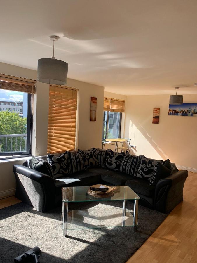 City Centre Penthouse Саутхамптън Екстериор снимка
