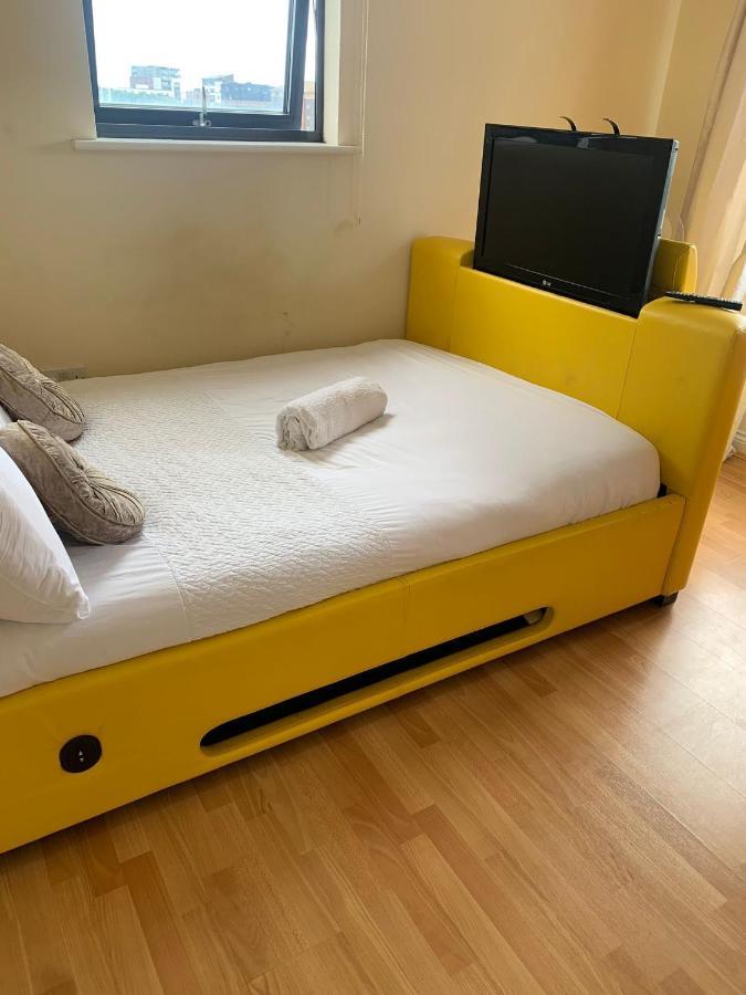 City Centre Penthouse Саутхамптън Екстериор снимка
