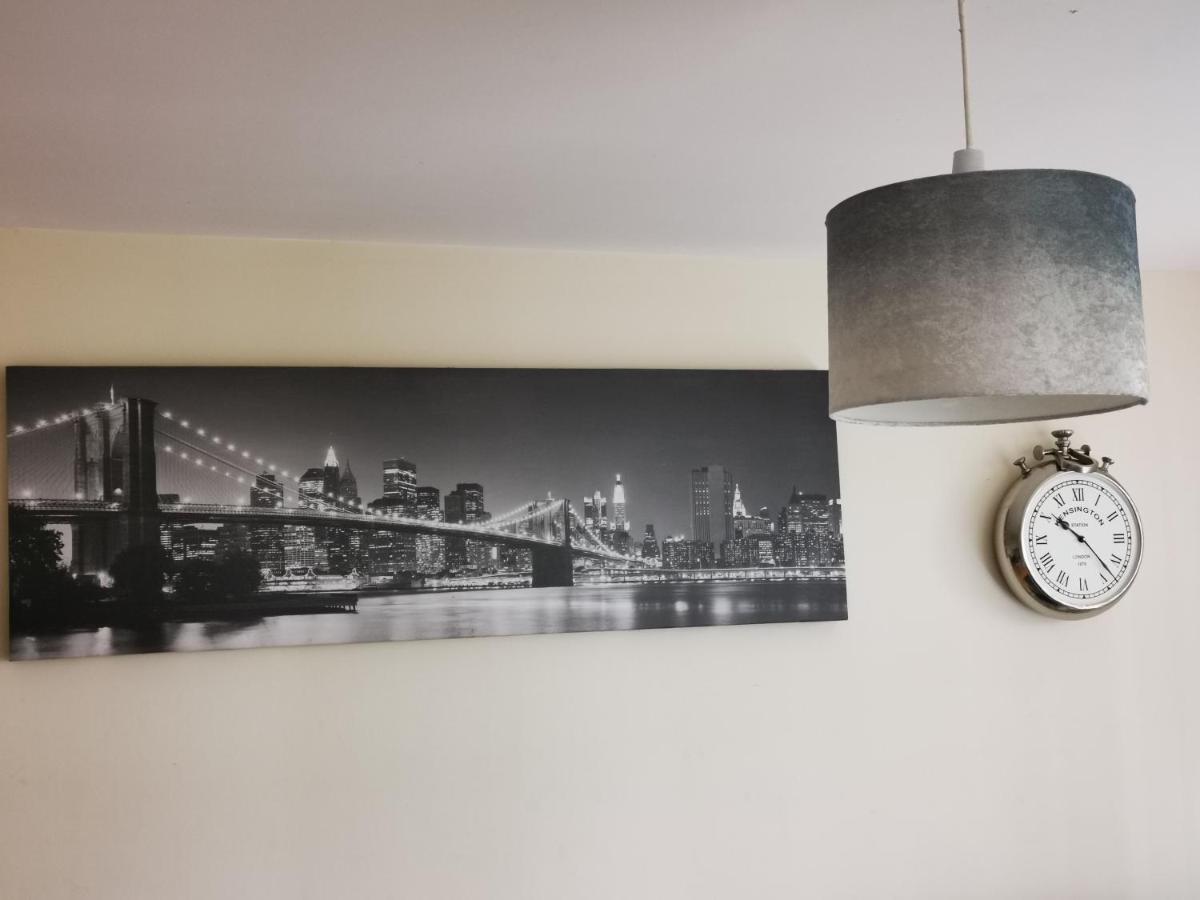 City Centre Penthouse Саутхамптън Екстериор снимка